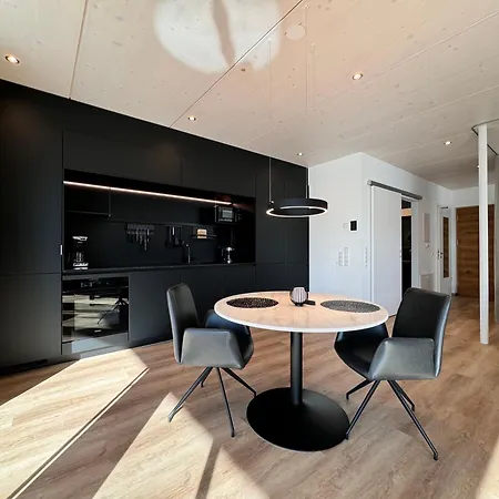 Schatzkiste 3 דירה *